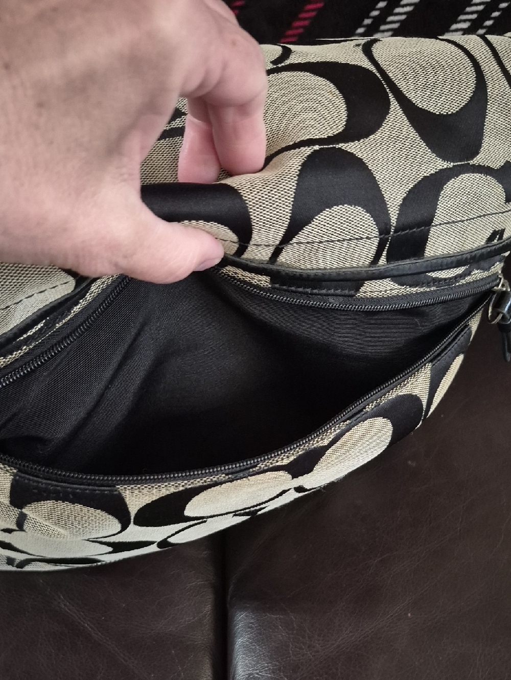 Coach Messanger Bag - Picture 12 of 15